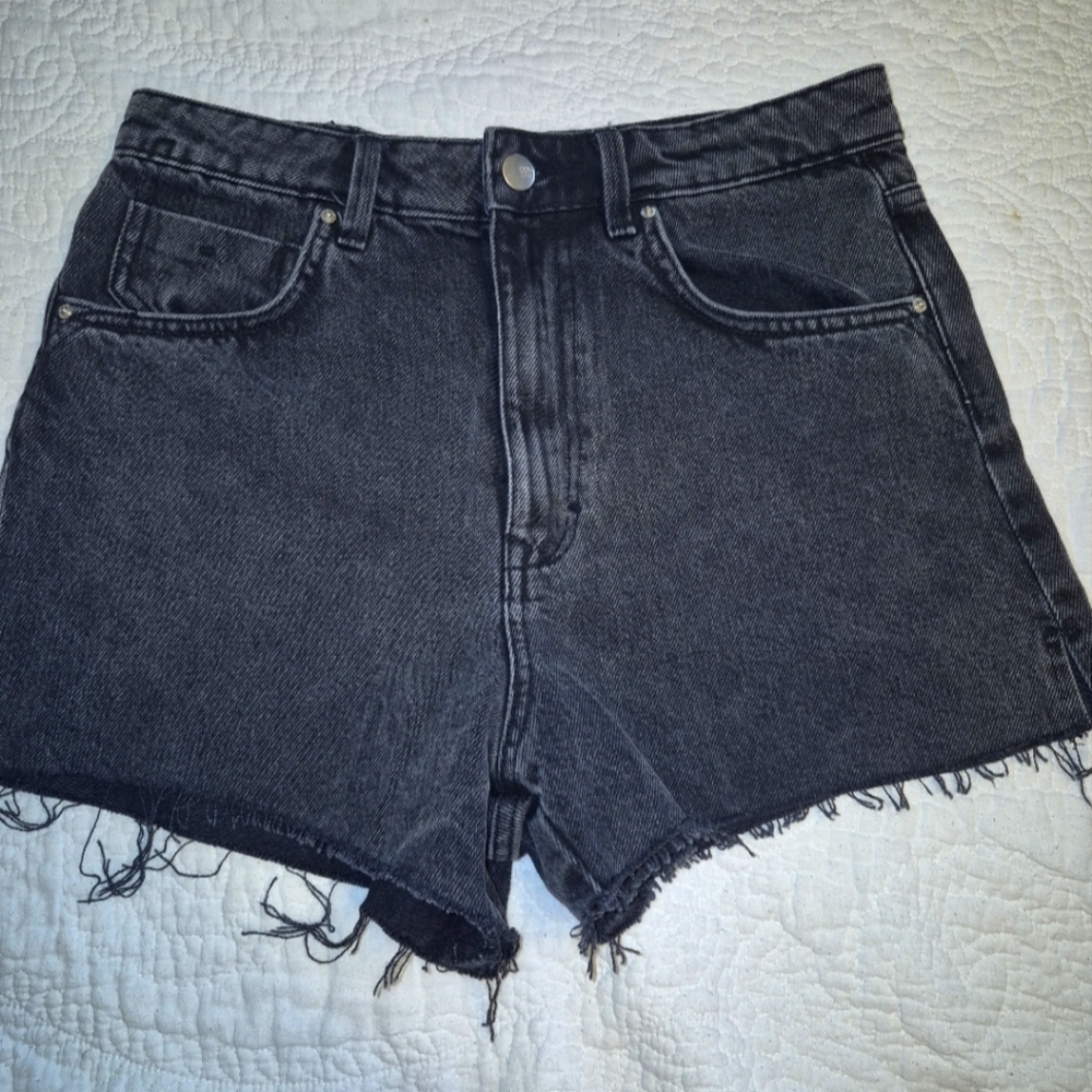 Zara Black Denim Shorts Size 6